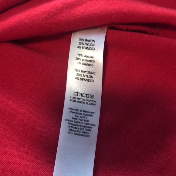 💋 Buy 2 for 15.00  Chico’s Red Keyhole size 0 size small ♥️♥️ - Picture 13 of 14